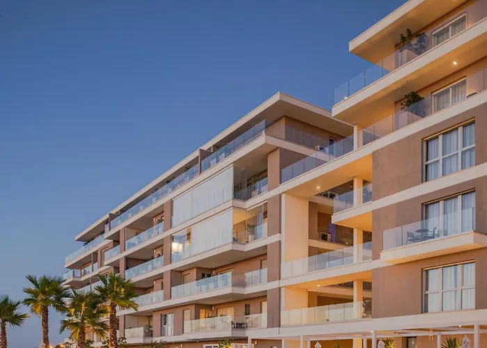 B21 Lifestyle 4* Bari